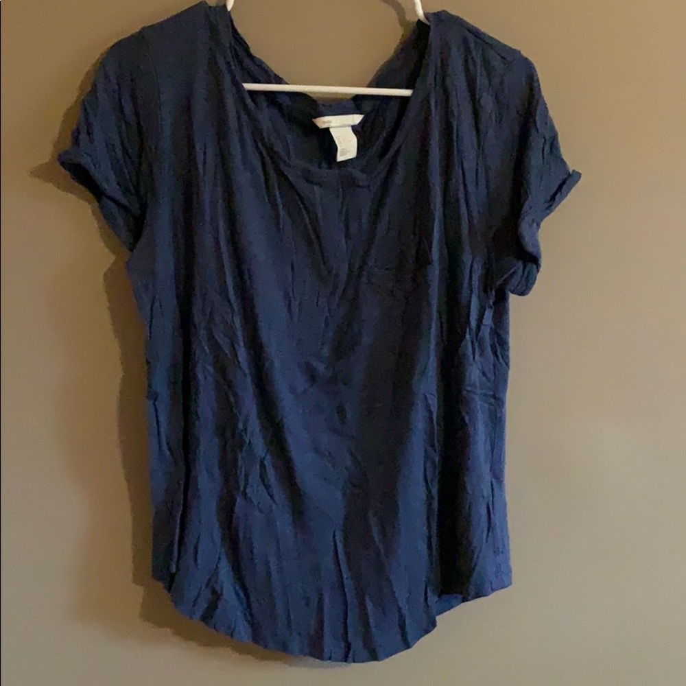 Basic Navy Tee